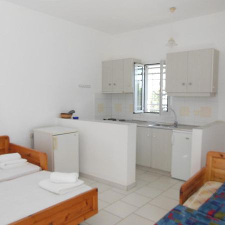 Helonata Apartments Arkoudi Bagian luar foto