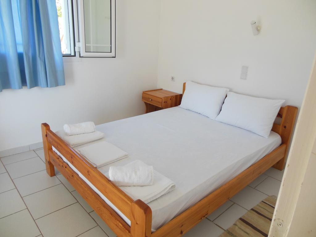 Helonata Apartments Arkoudi Bagian luar foto