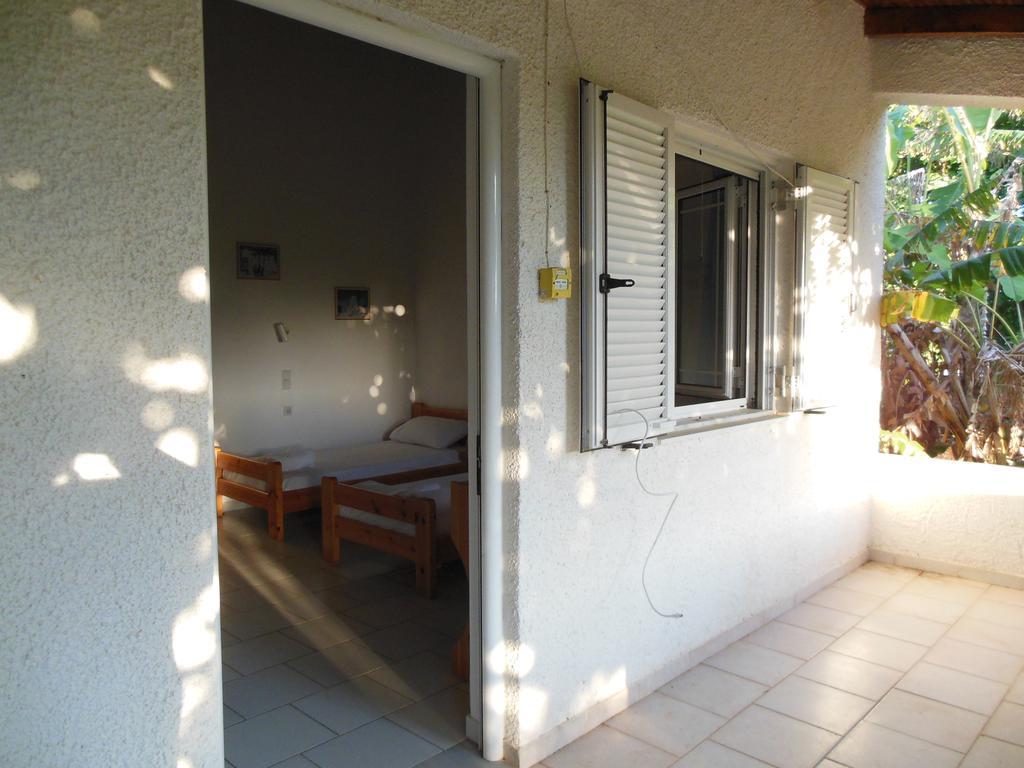 Helonata Apartments Arkoudi Bagian luar foto