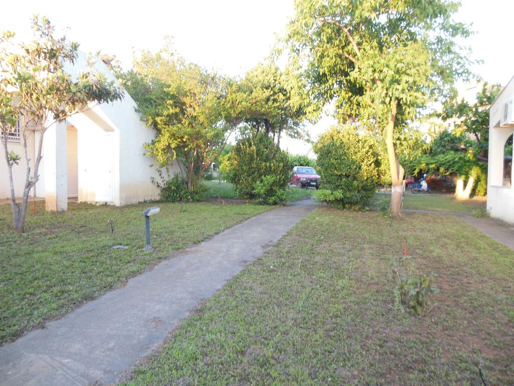 Helonata Apartments Arkoudi Bagian luar foto