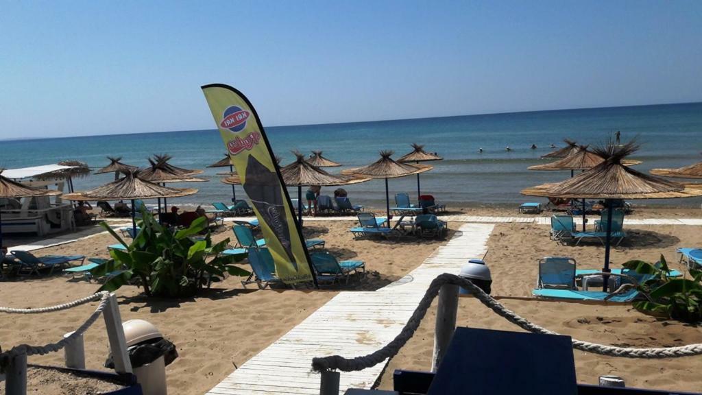 Helonata Apartments Arkoudi Bagian luar foto
